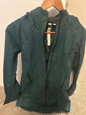 Lululemon Right As Rain Jacket
